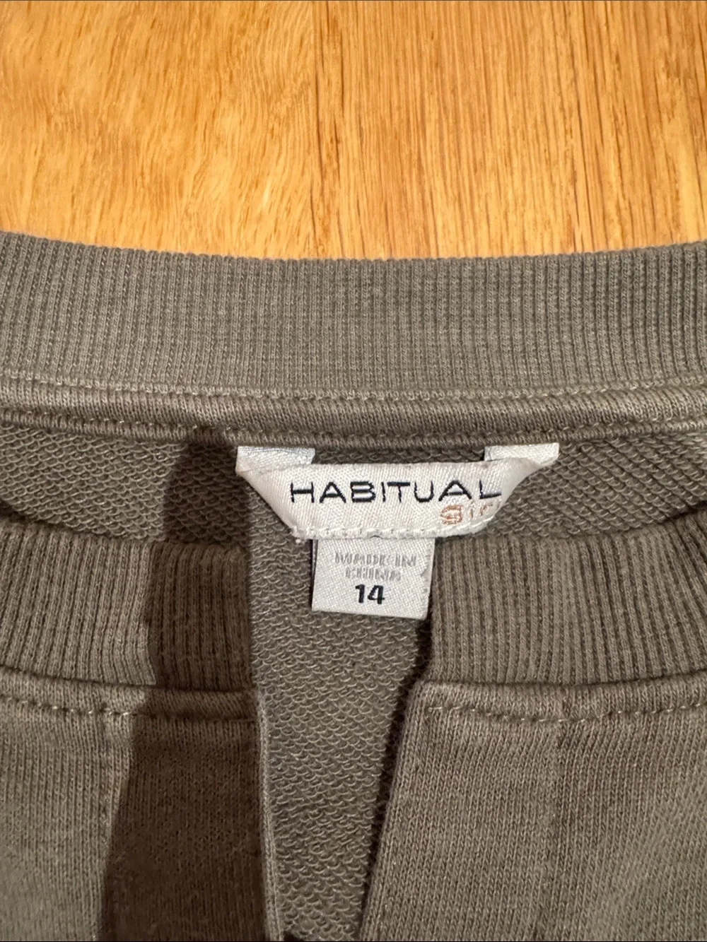 Habitual Girls Olive Green Cropped Short Sleeve Top